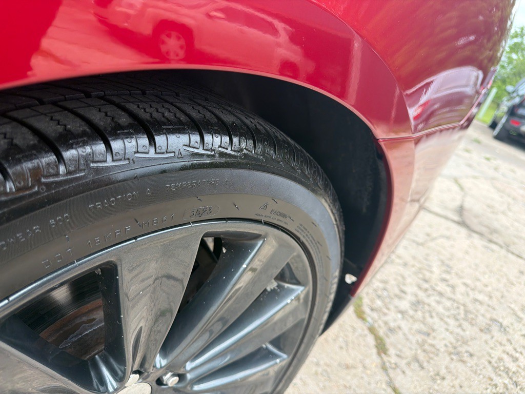 2014 Lincoln MKS Image 18