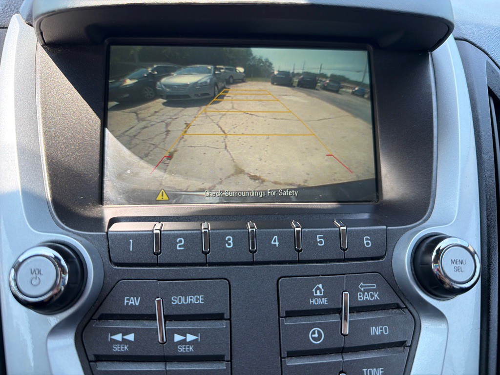 2015 Chevrolet Equinox Image 14