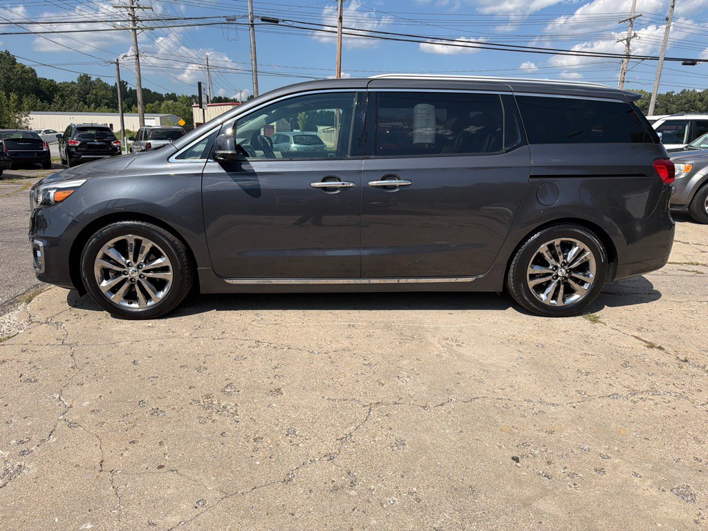 2016 Kia Sedona Image 4