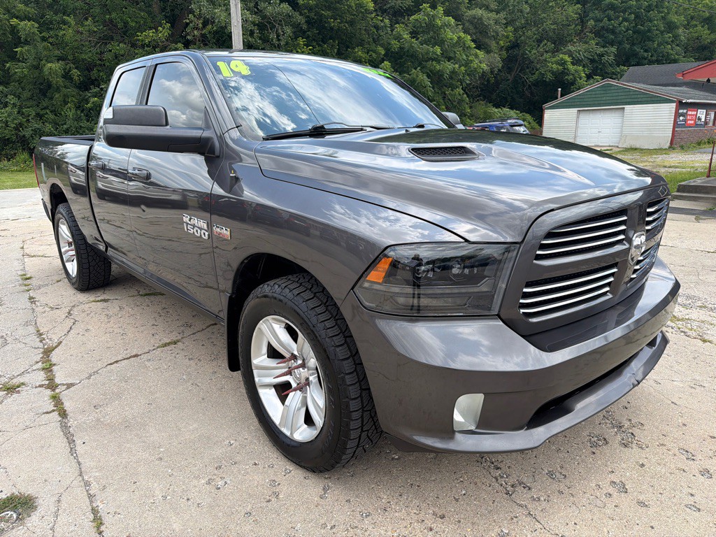 2014 RAM 1500 Image 1