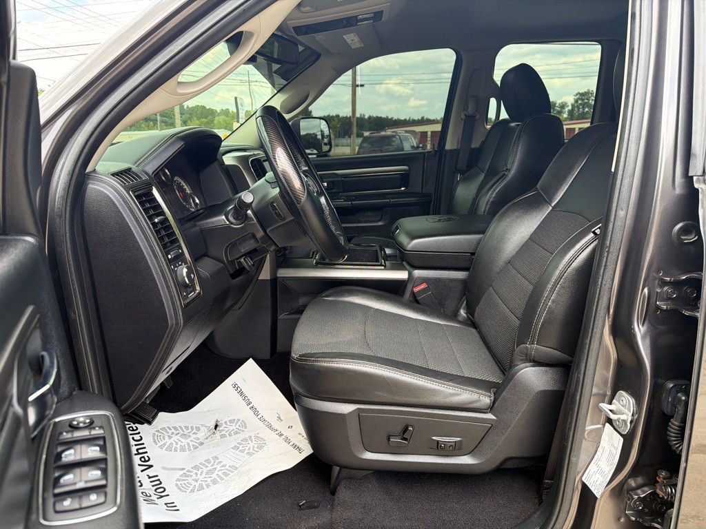 2014 RAM 1500 Image 10