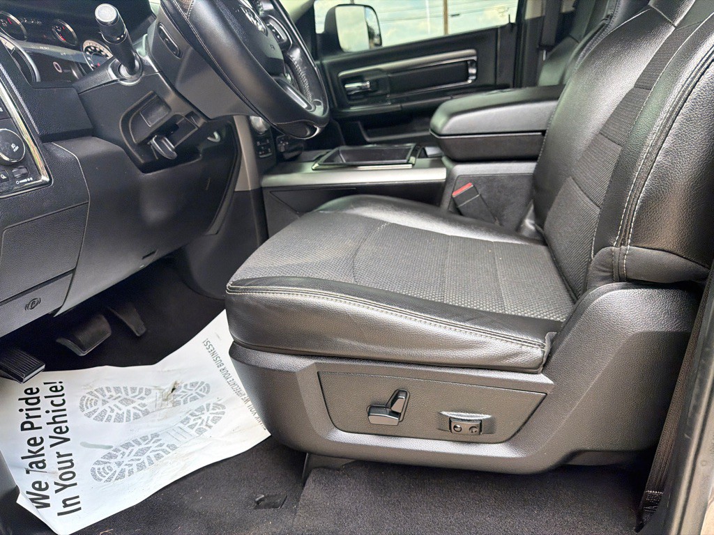 2014 RAM 1500 Image 18