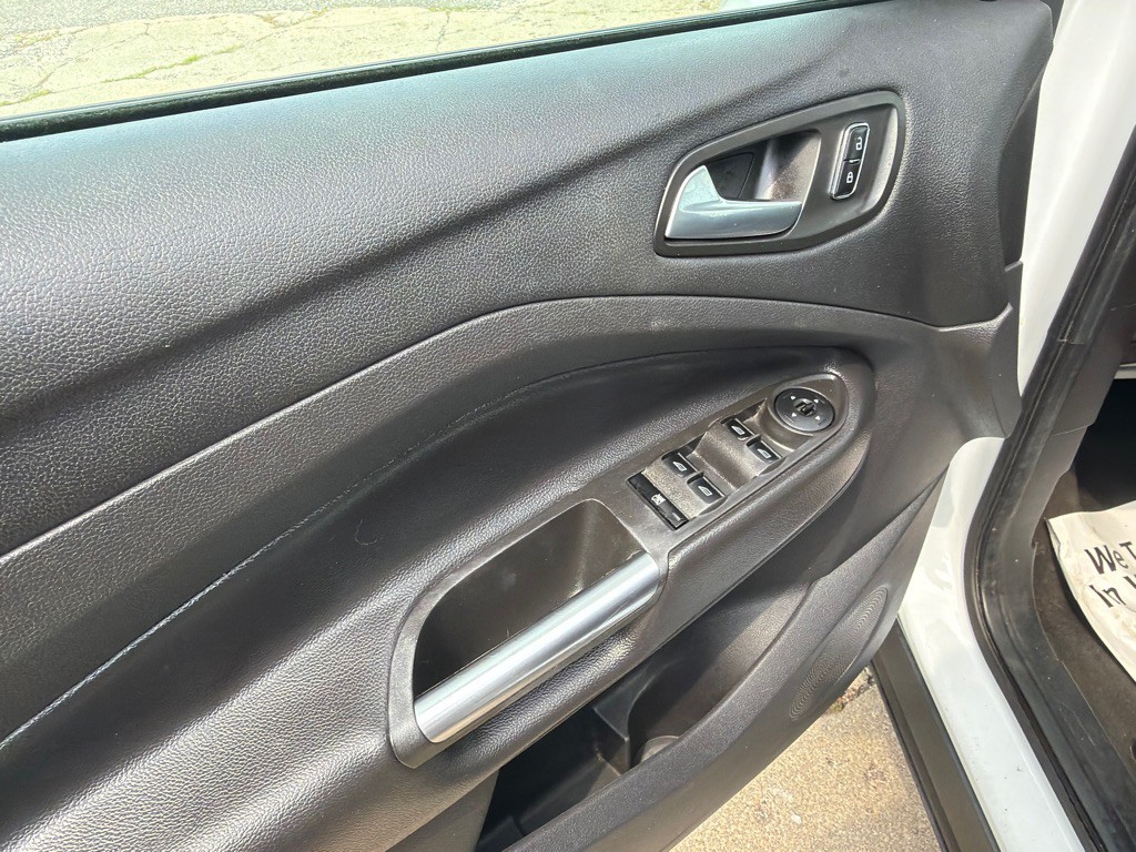 2014 Ford Escape Image 18