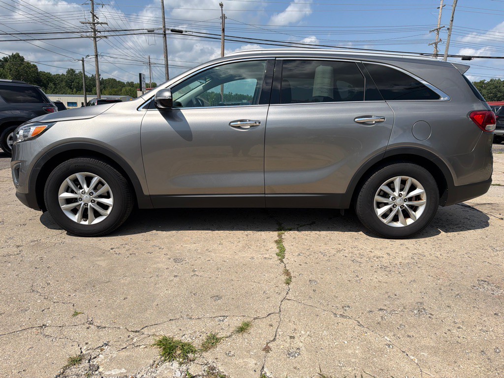 2017 Kia Sorento Image 4
