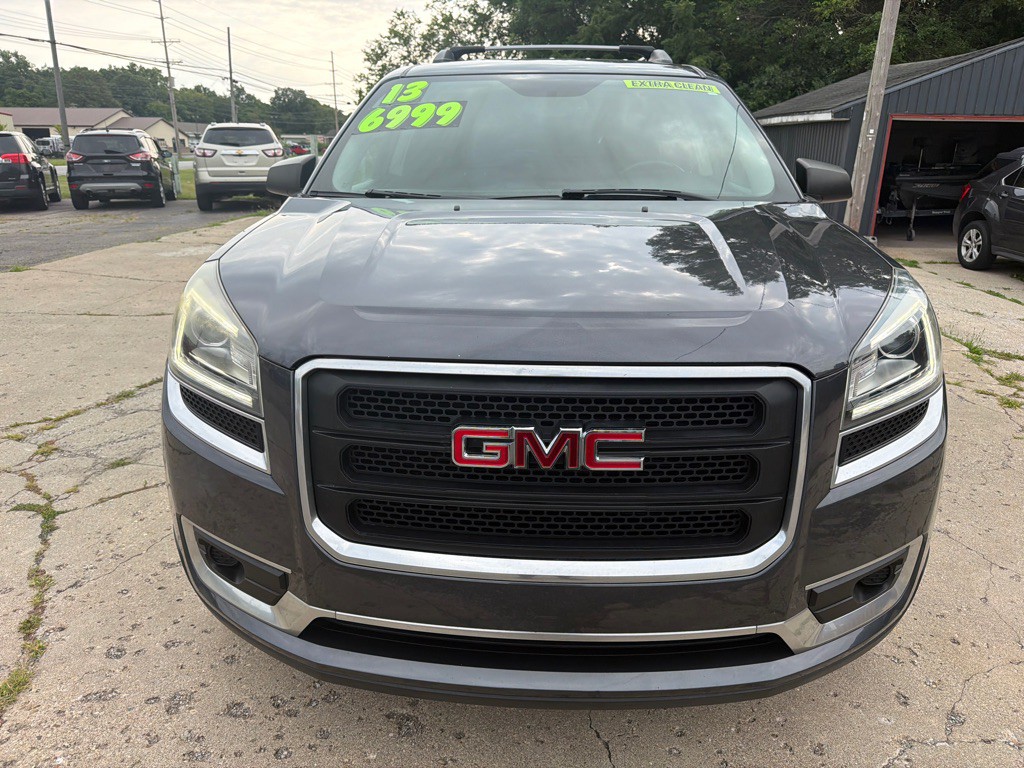 2013 GMC Acadia Image 2