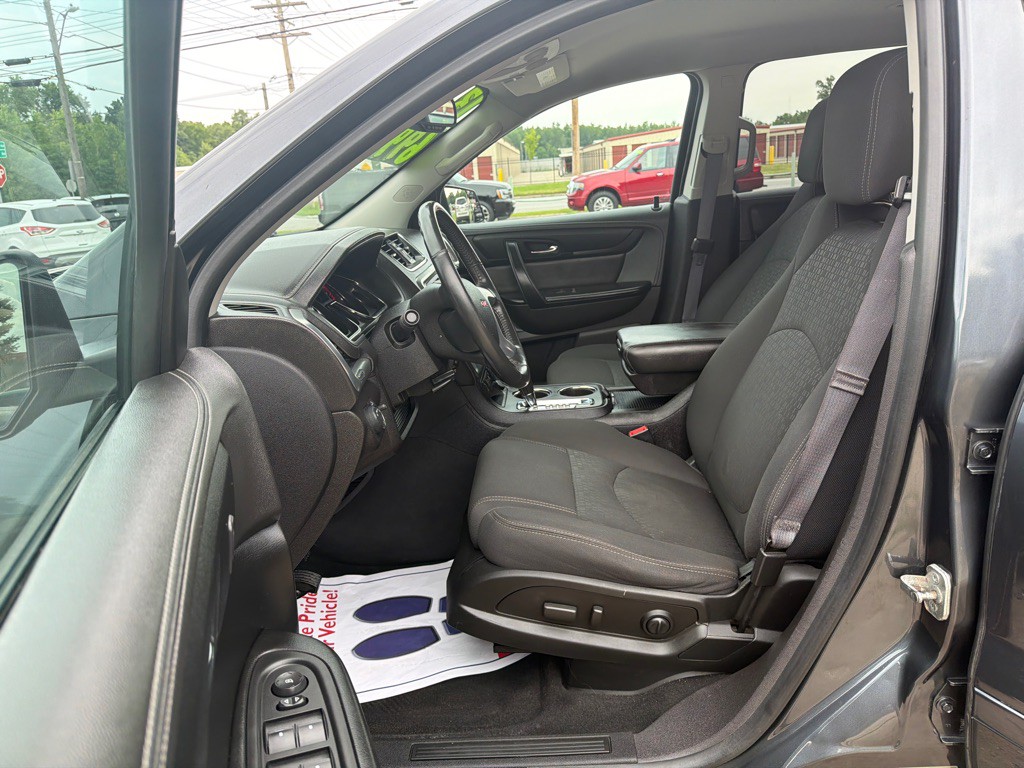 2013 GMC Acadia Image 10