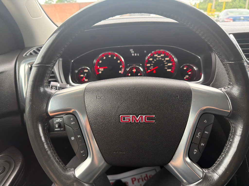 2013 GMC Acadia Image 14