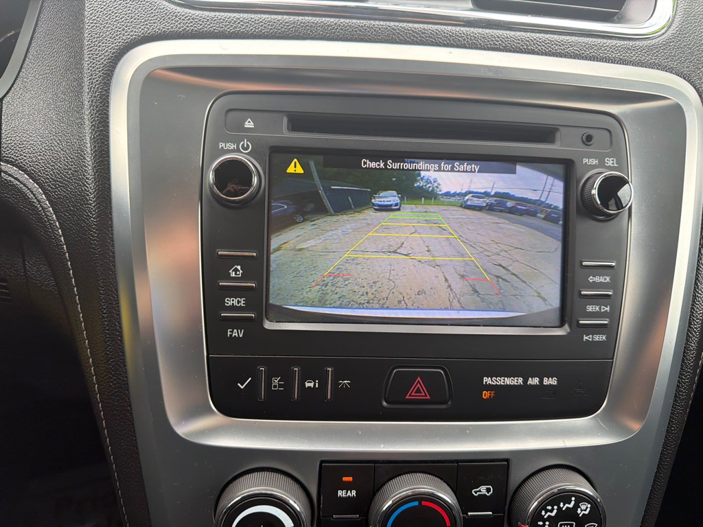 2013 GMC Acadia Image 16