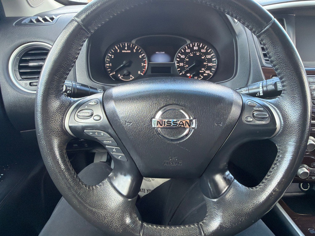2015 Nissan Pathfinder Image 14
