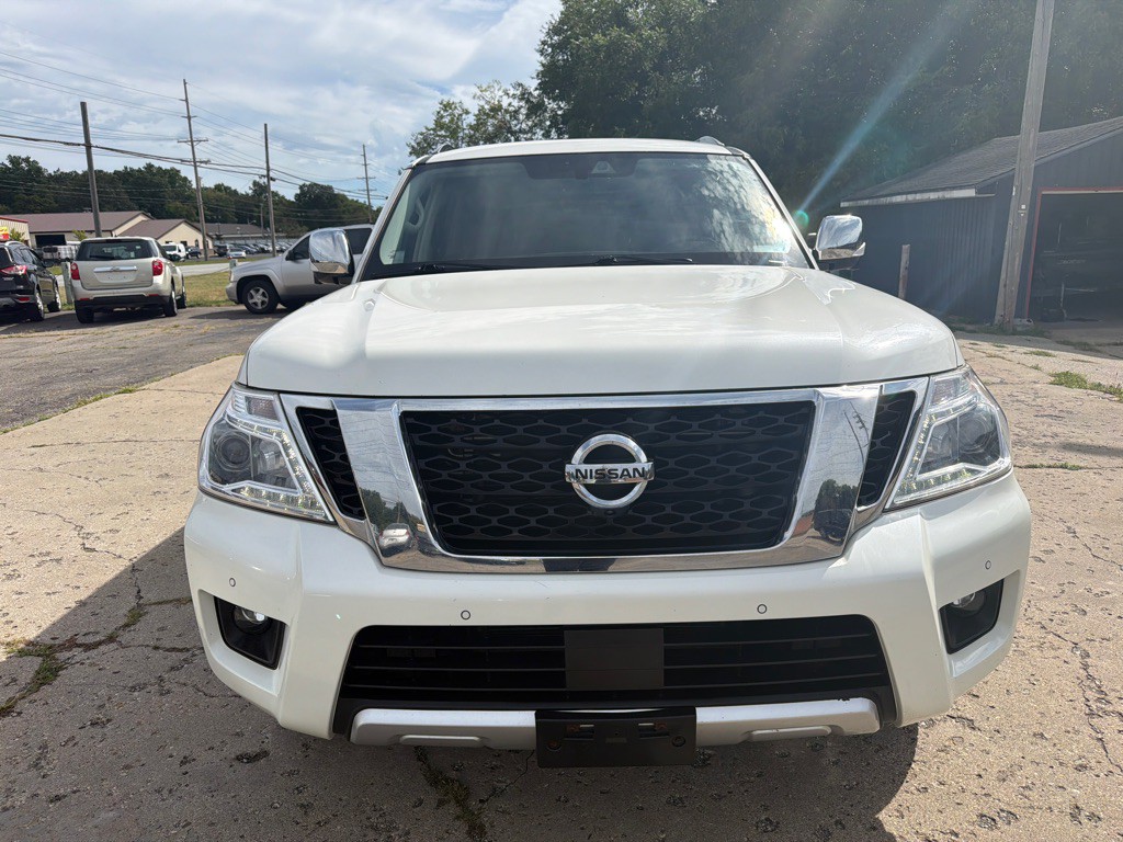 2018 Nissan Armada Image 2