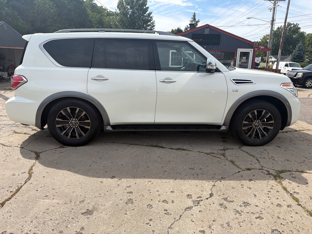 2018 Nissan Armada Image 7