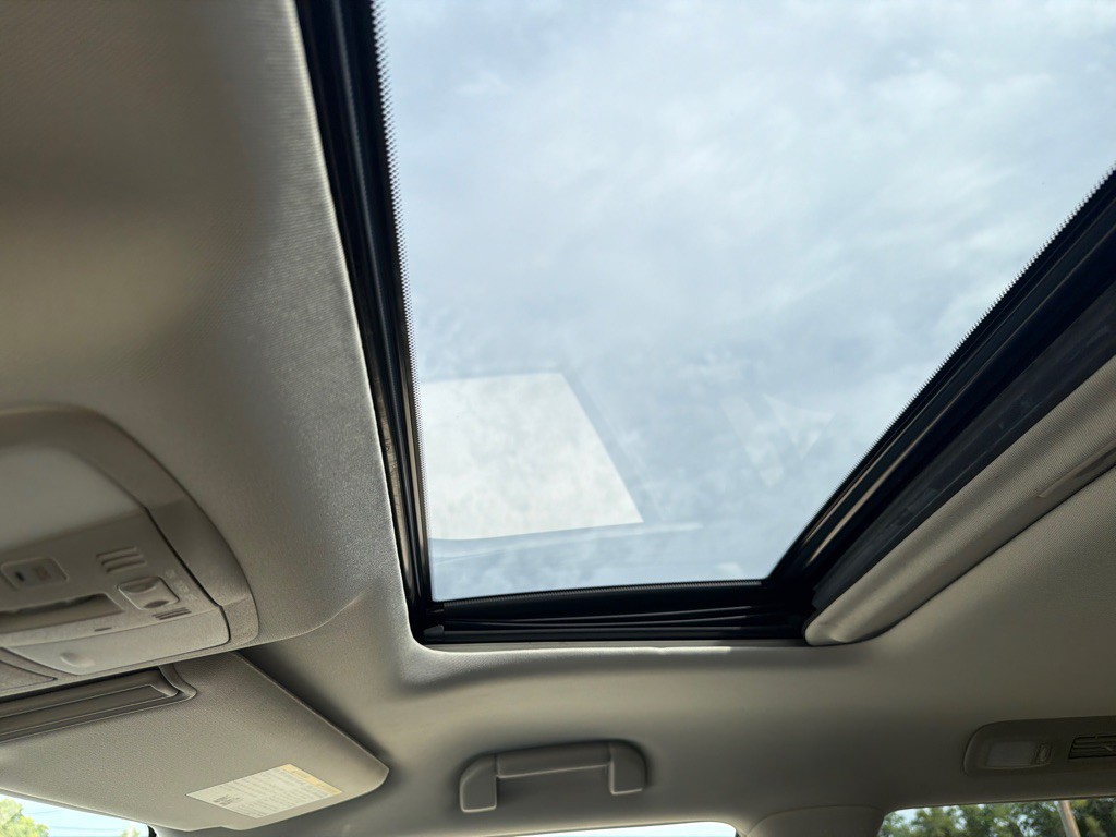 2018 Nissan Armada Image 17