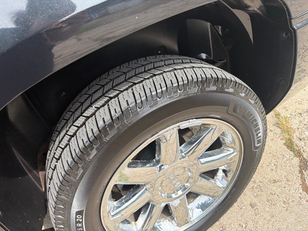 2013 GMC Yukon Image 23