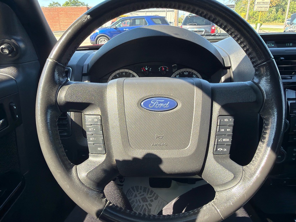 2010 Ford Escape Image 13