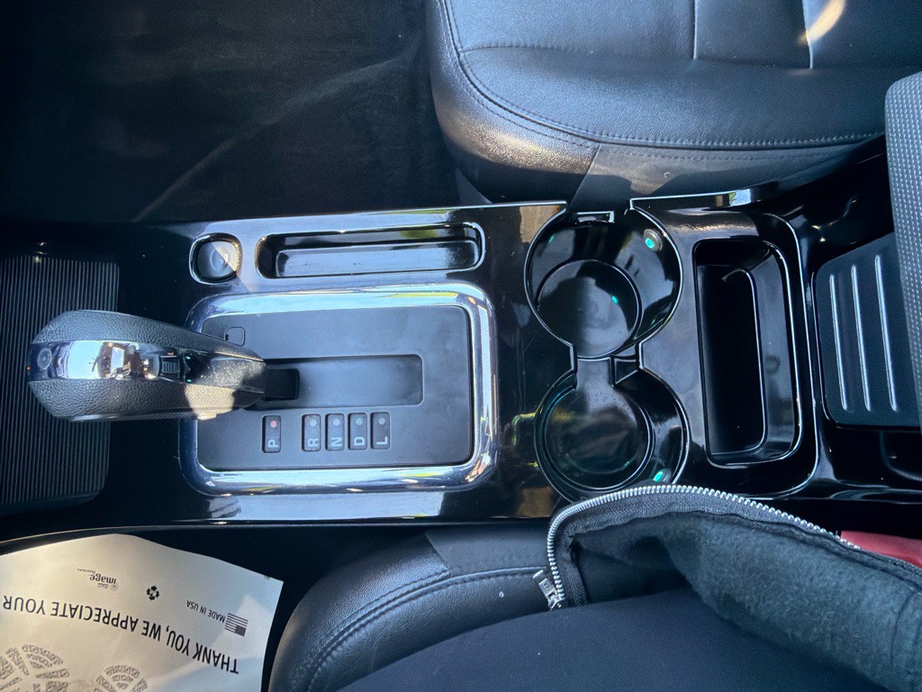 2010 Ford Escape Image 16