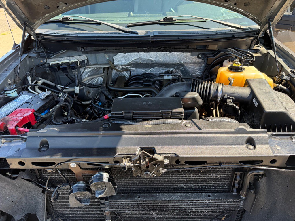 2013 Ford F-150 Image 9