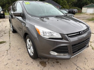 Image for 2014 Ford Escape SE ID: 7676221