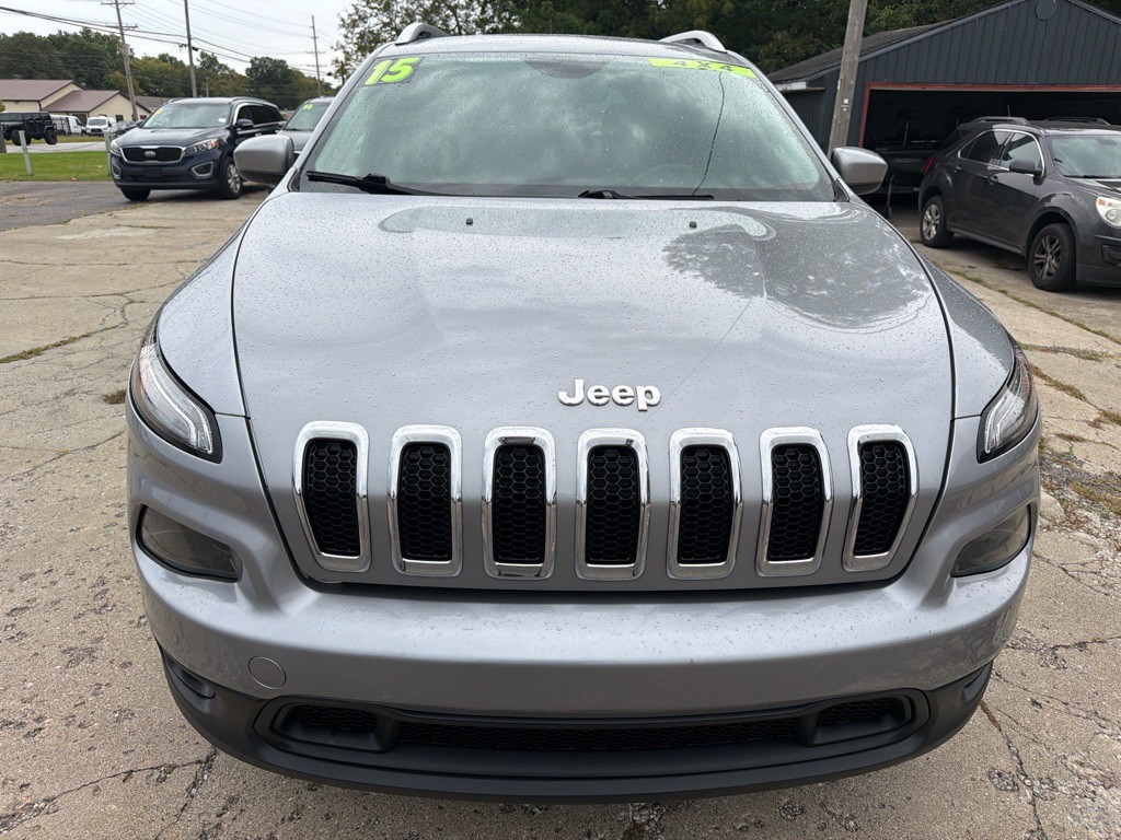 2015 Jeep Cherokee Image 2