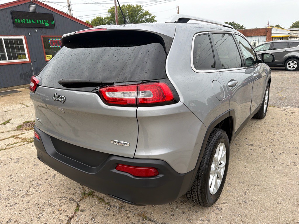 2015 Jeep Cherokee Image 7