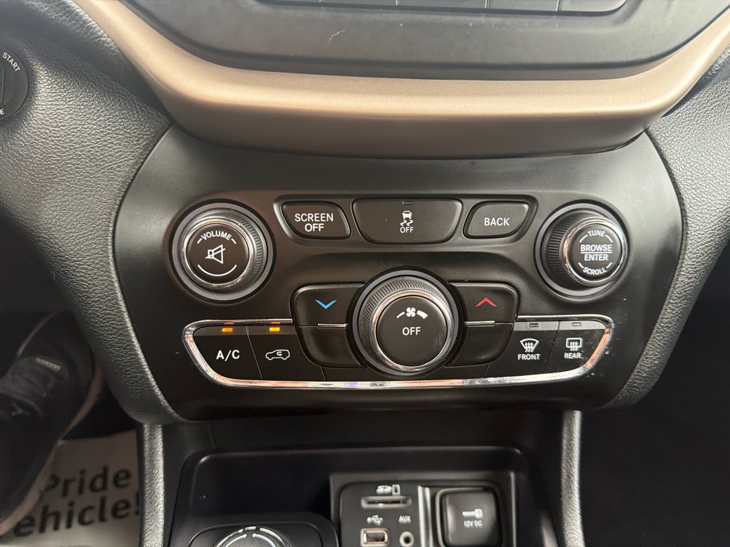 2015 Jeep Cherokee Image 15