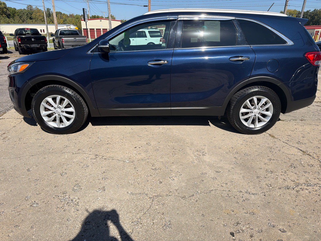 2016 Kia Sorento Image 4
