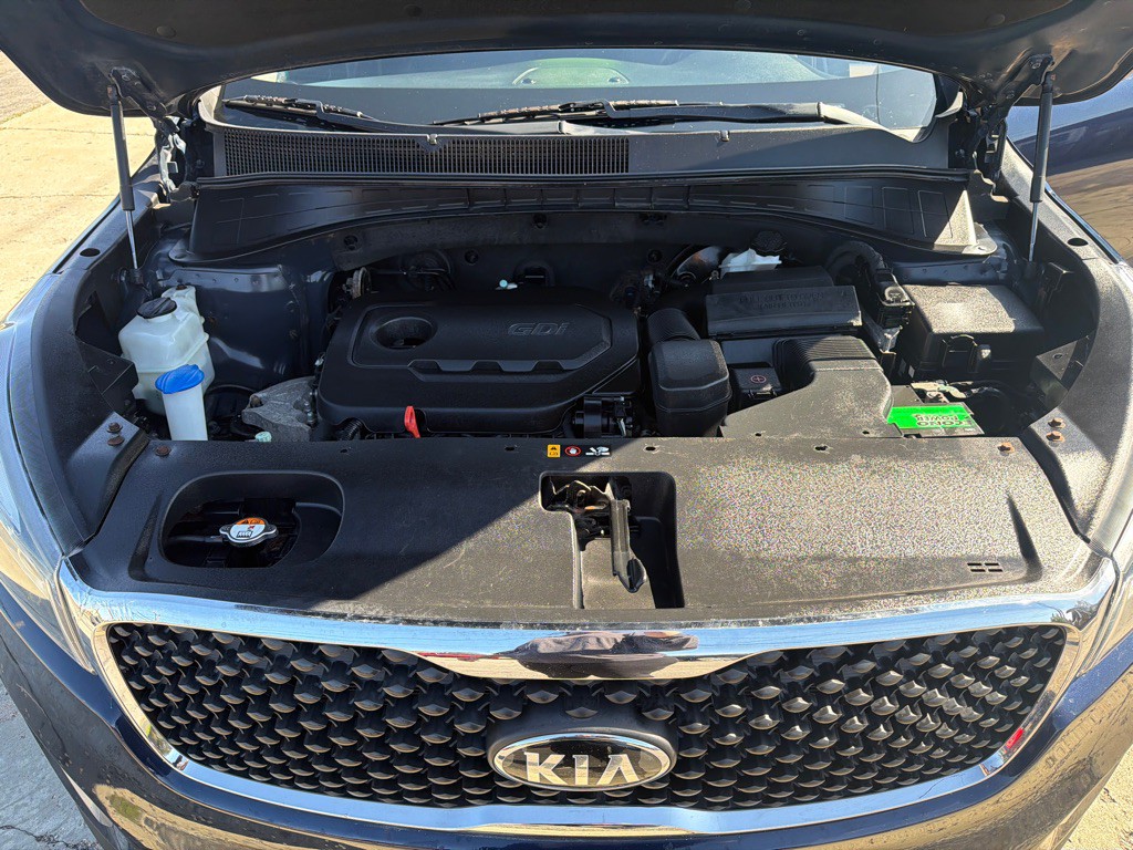 2016 Kia Sorento Image 9