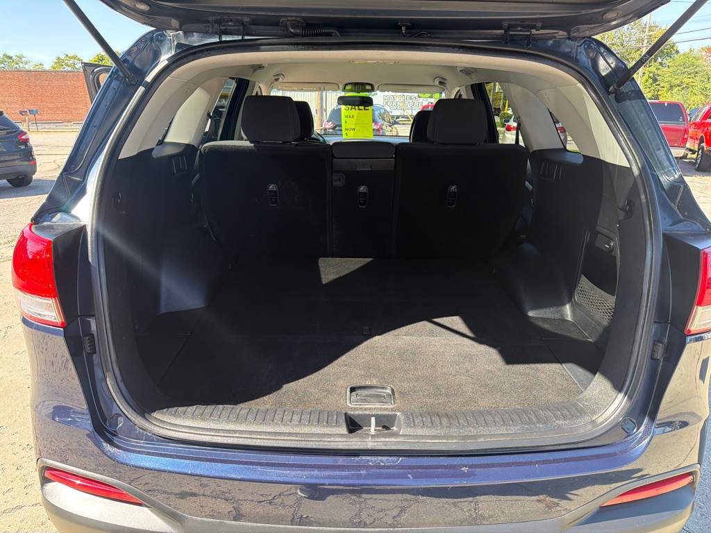 2016 Kia Sorento Image 12