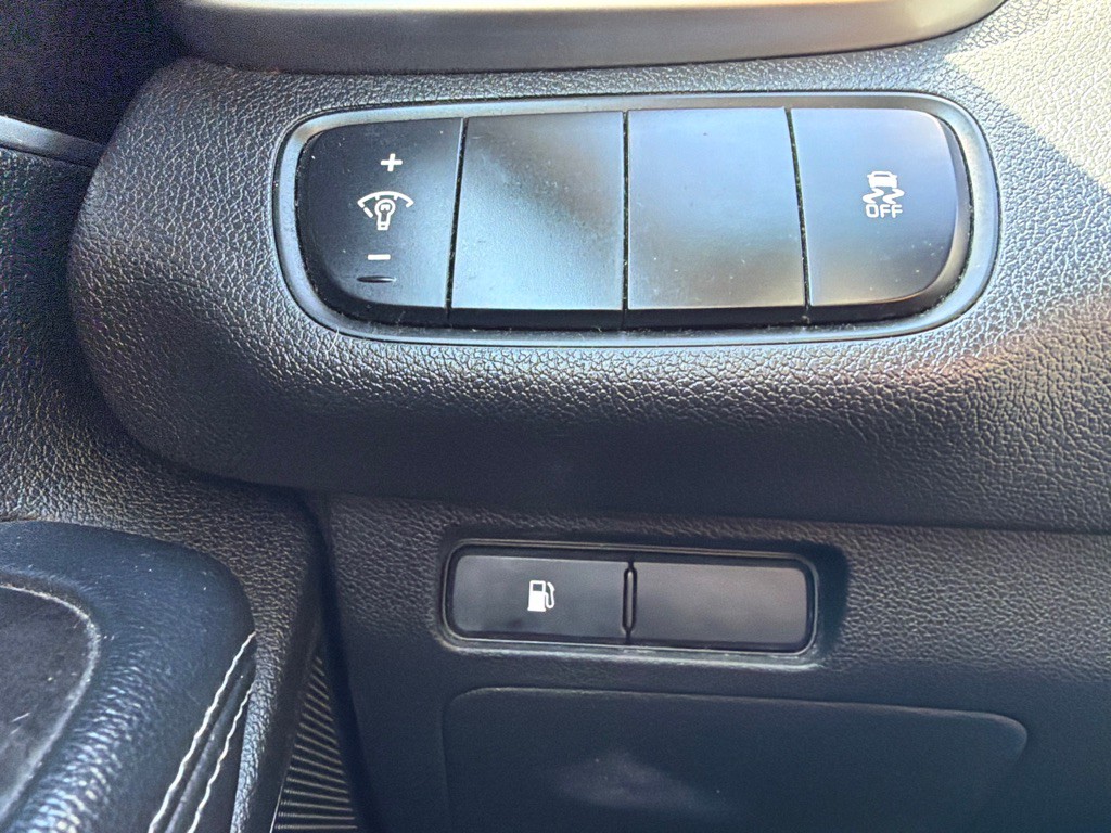 2016 Kia Sorento Image 18