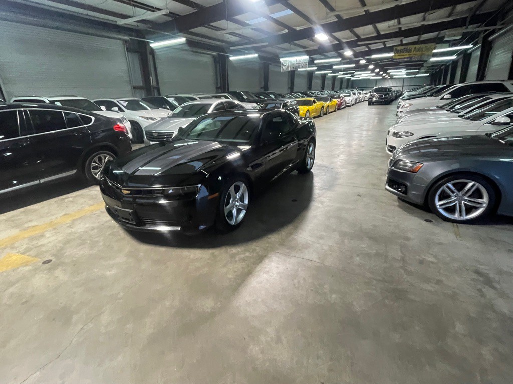 2015 Chevrolet Camaro Image 11
