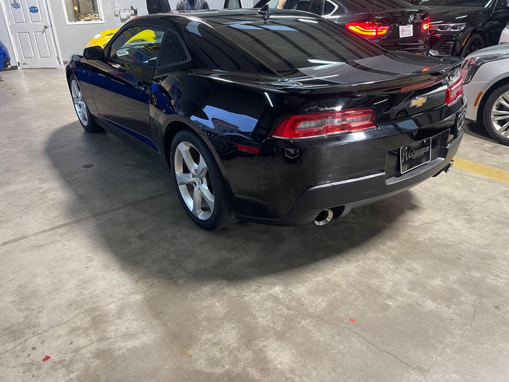2015 Chevrolet Camaro Image 16