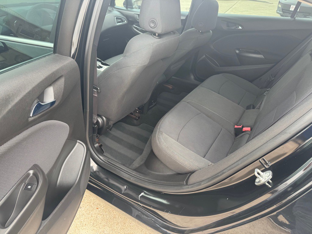 2017 Chevrolet Cruze Image 31
