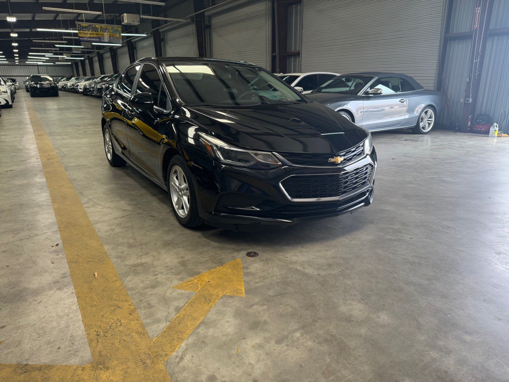 2017 Chevrolet Cruze Image 6