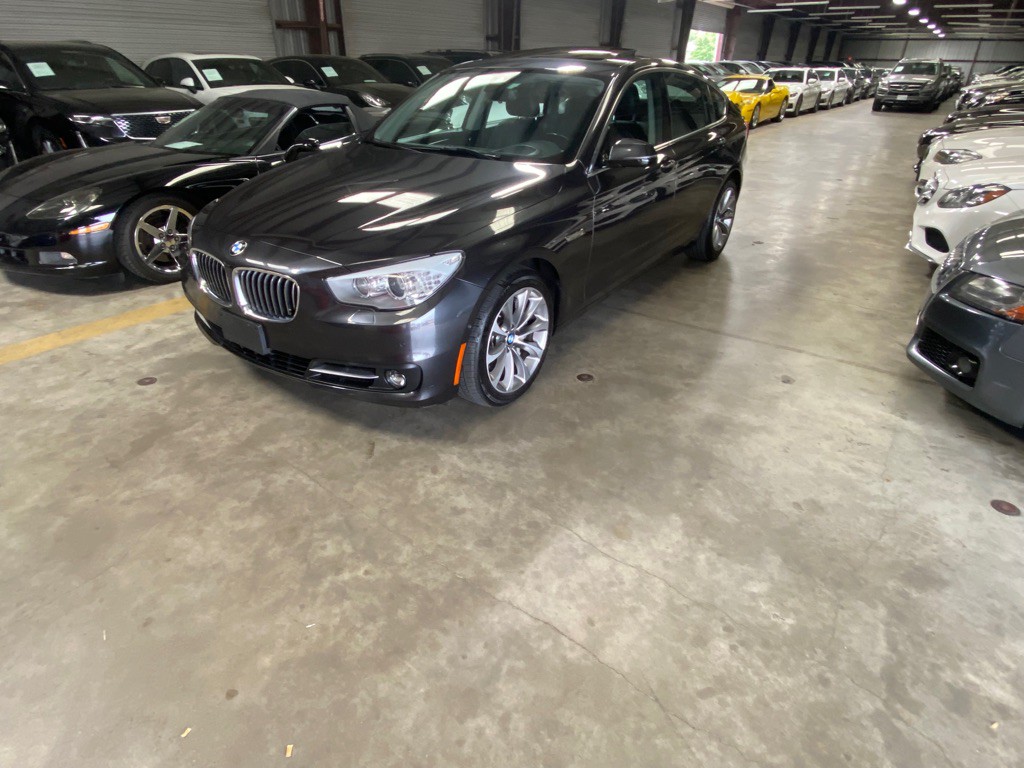 2016 BMW 5 Series Image 8