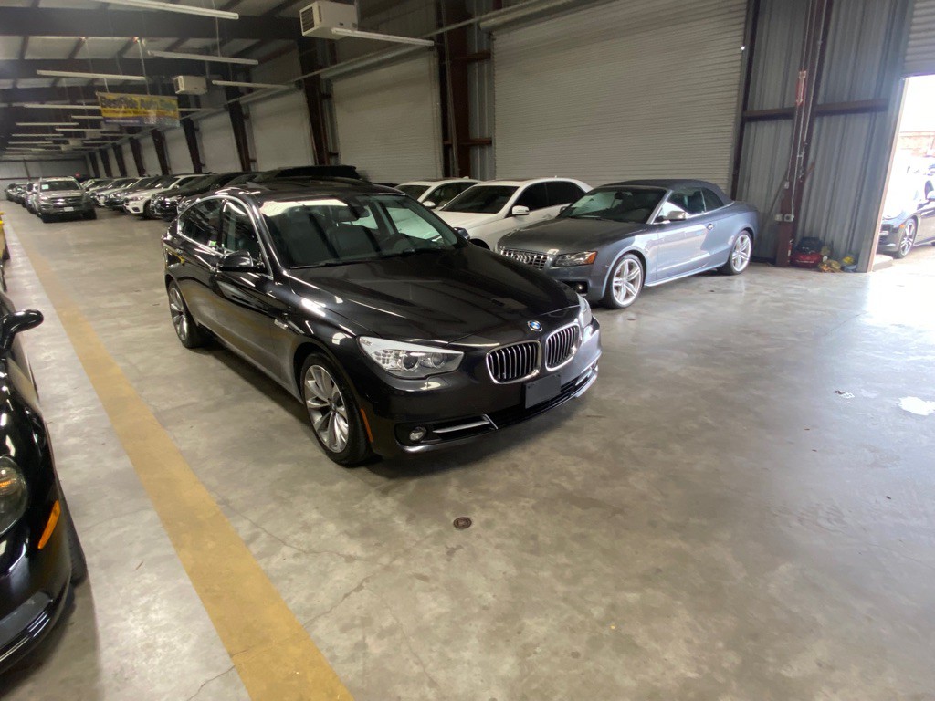 2016 BMW 5 Series Image 10