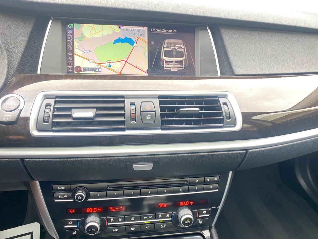 2016 BMW 5 Series Image 34