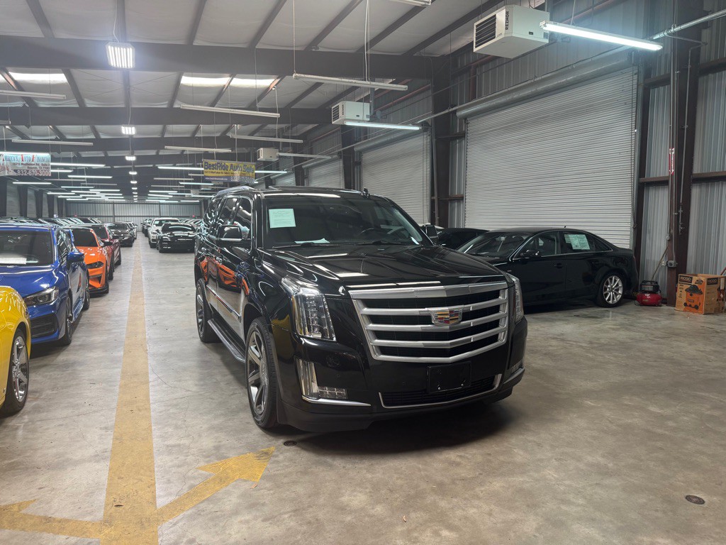 2016 Cadillac Escalade Image 6