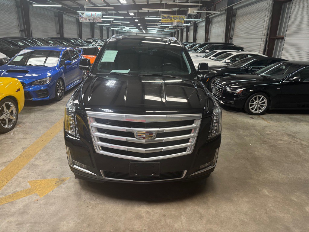 2016 Cadillac Escalade Image 16