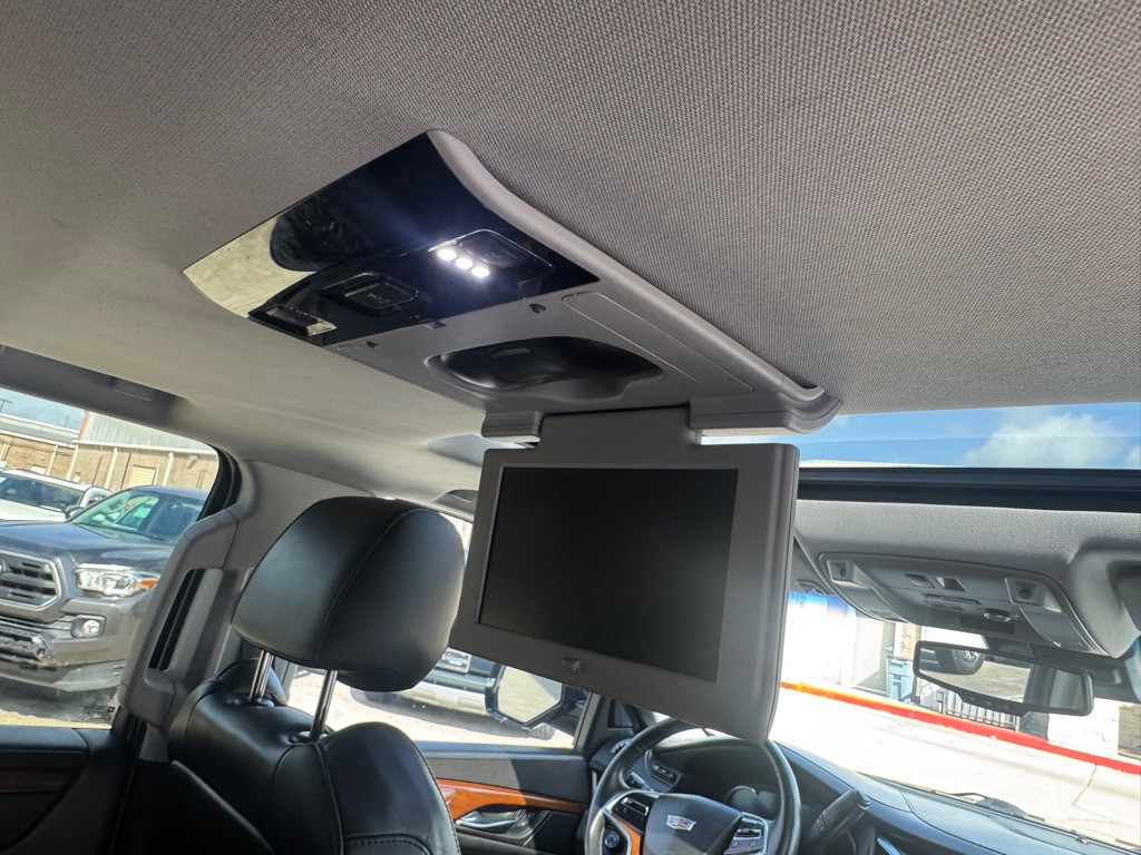 2016 Cadillac Escalade Image 55
