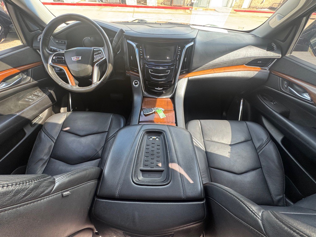 2016 Cadillac Escalade Image 56
