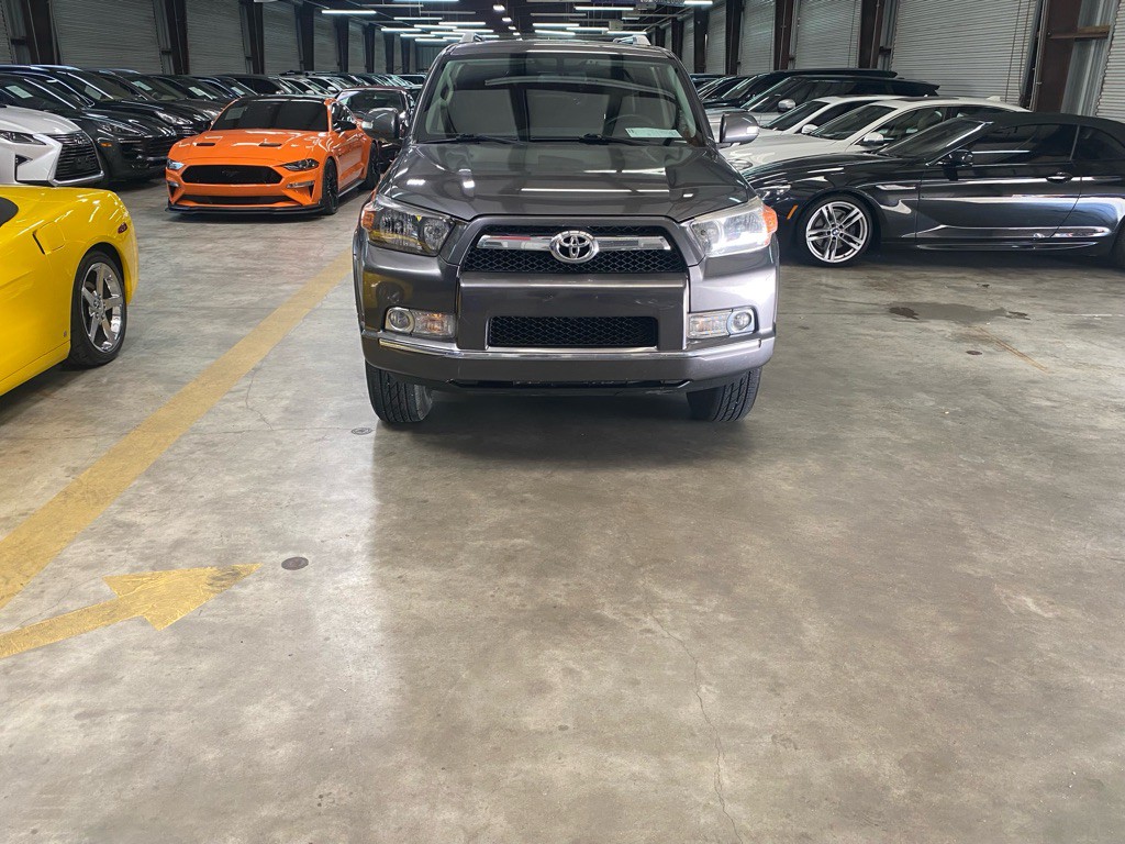 2012 Toyota 4Runner Image 2