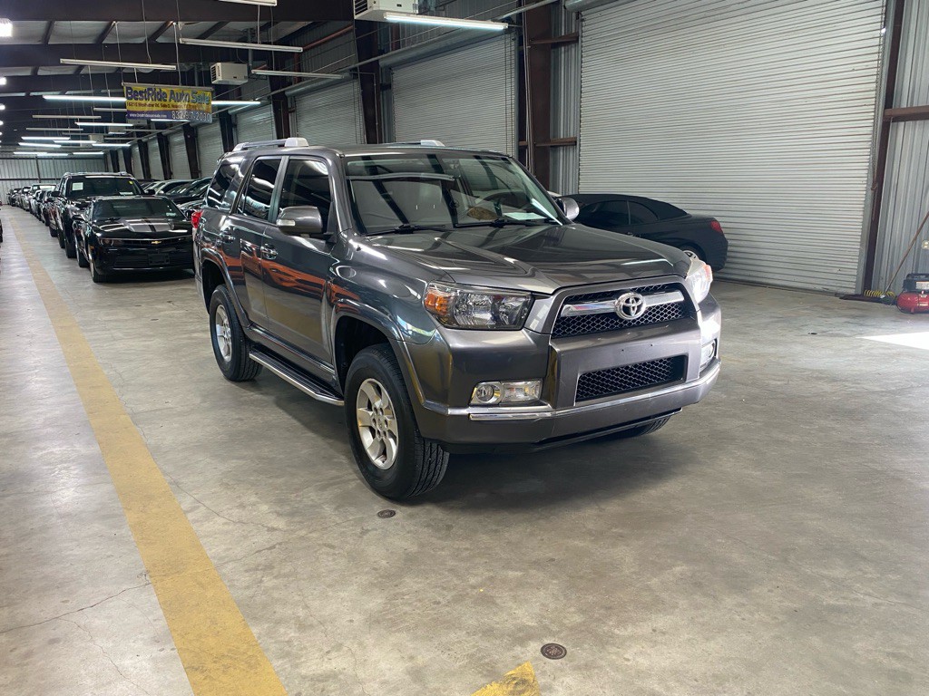 2012 Toyota 4Runner Image 3
