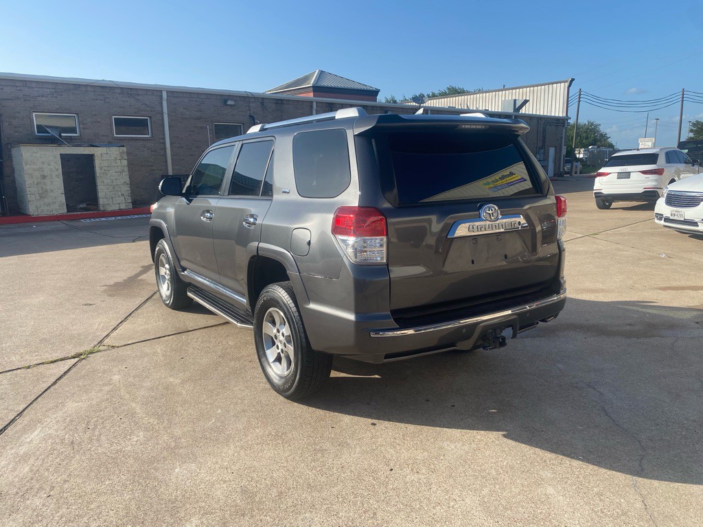 2012 Toyota 4Runner Image 17