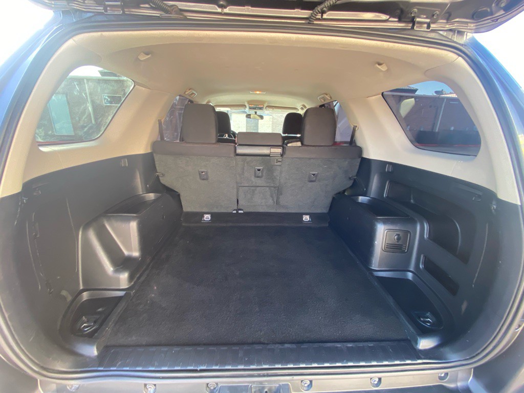 2012 Toyota 4Runner Image 25
