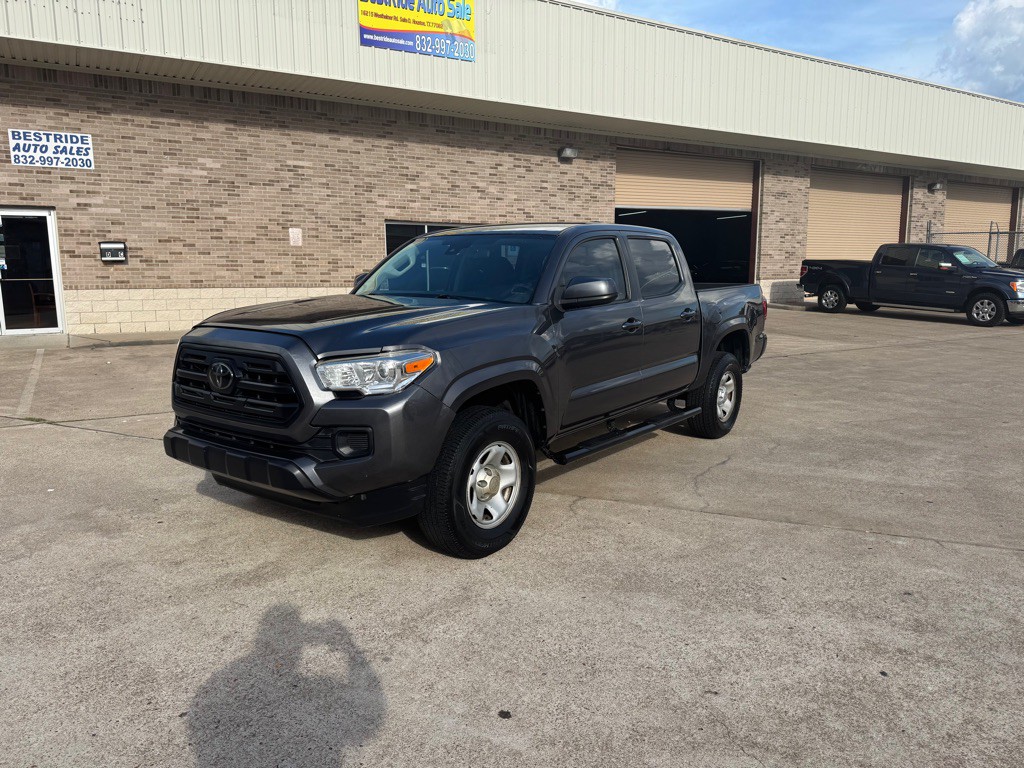 2018 Toyota Tacoma Image 16