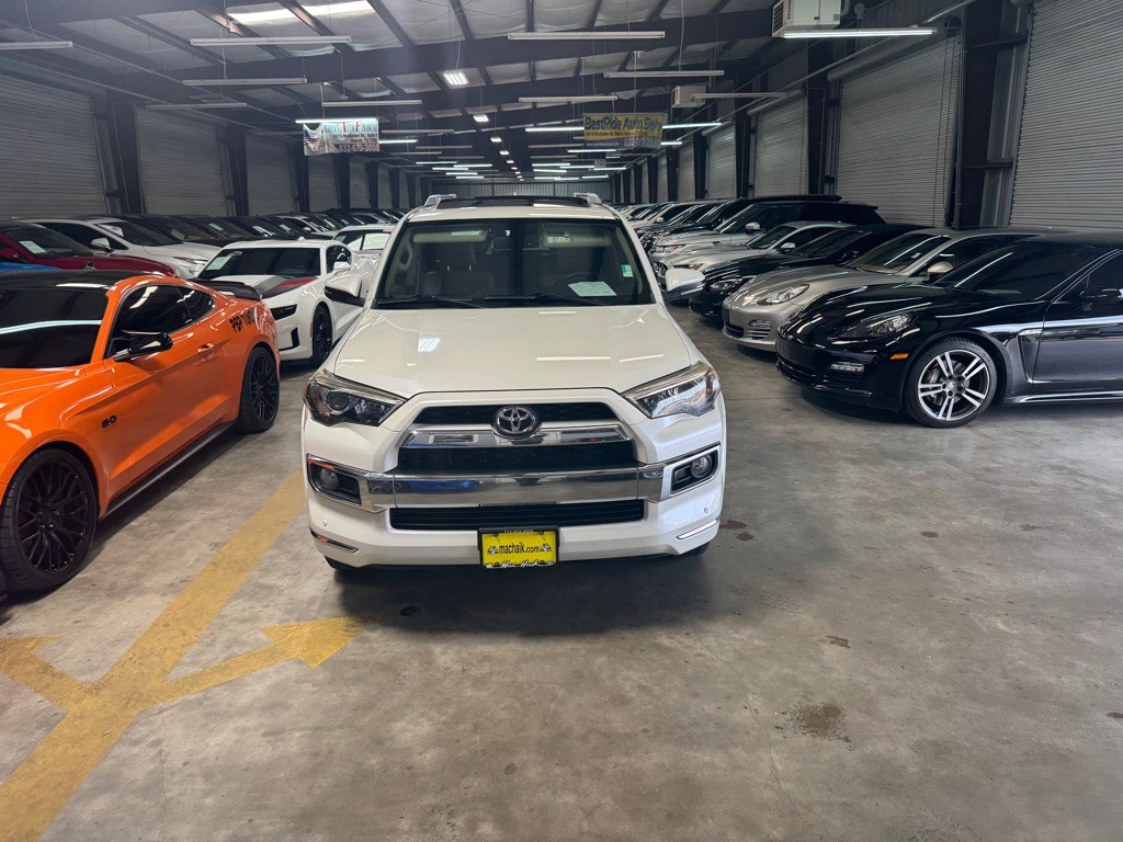 2016 Toyota 4Runner Image 6