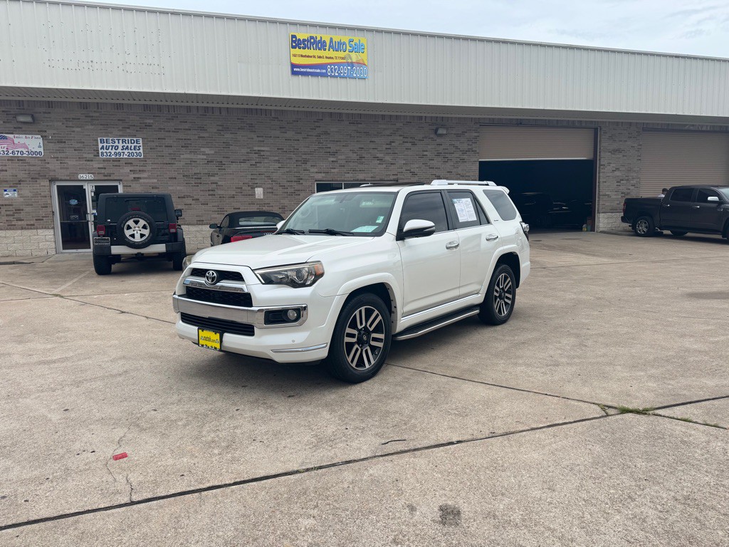 2016 Toyota 4Runner Image 13