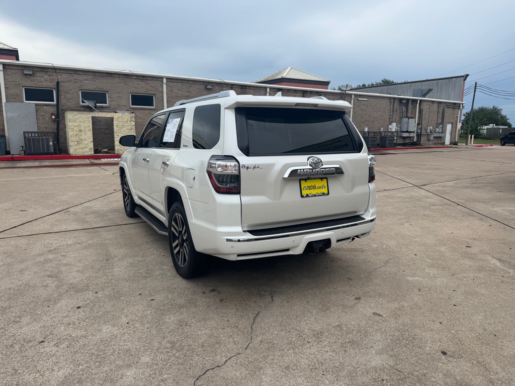 2016 Toyota 4Runner Image 23
