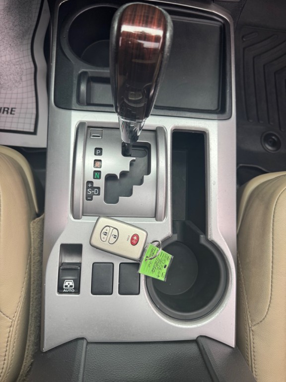 2016 Toyota 4Runner Image 39