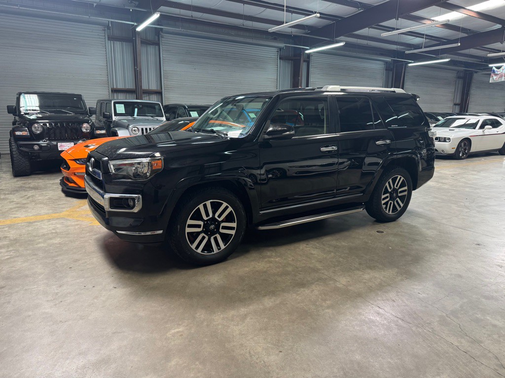 2016 Toyota 4Runner Image 2
