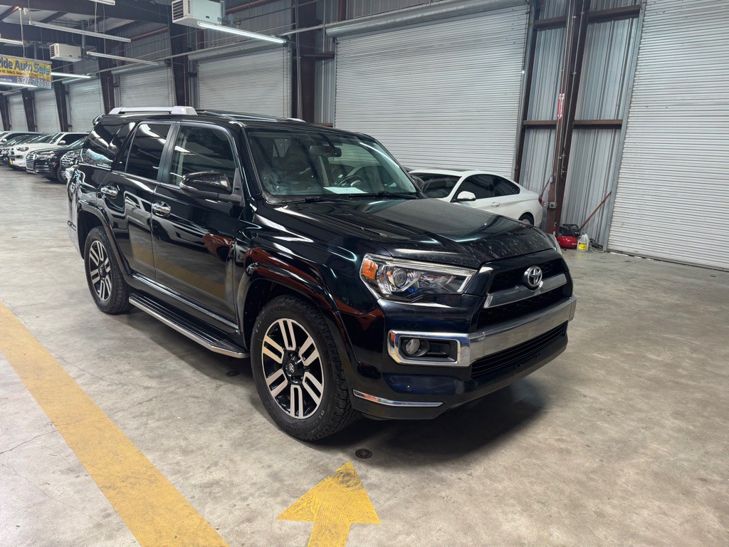 2016 Toyota 4Runner Image 8
